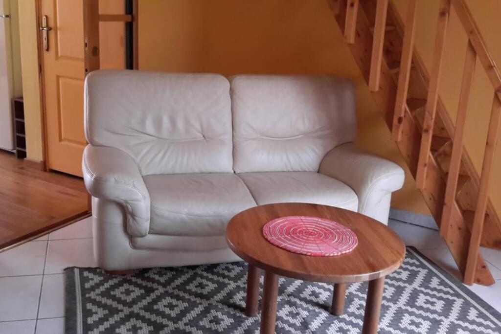 Agreable Logement Dans Petit Village Sud-Essonne Champcueil Eksteriør bilde
