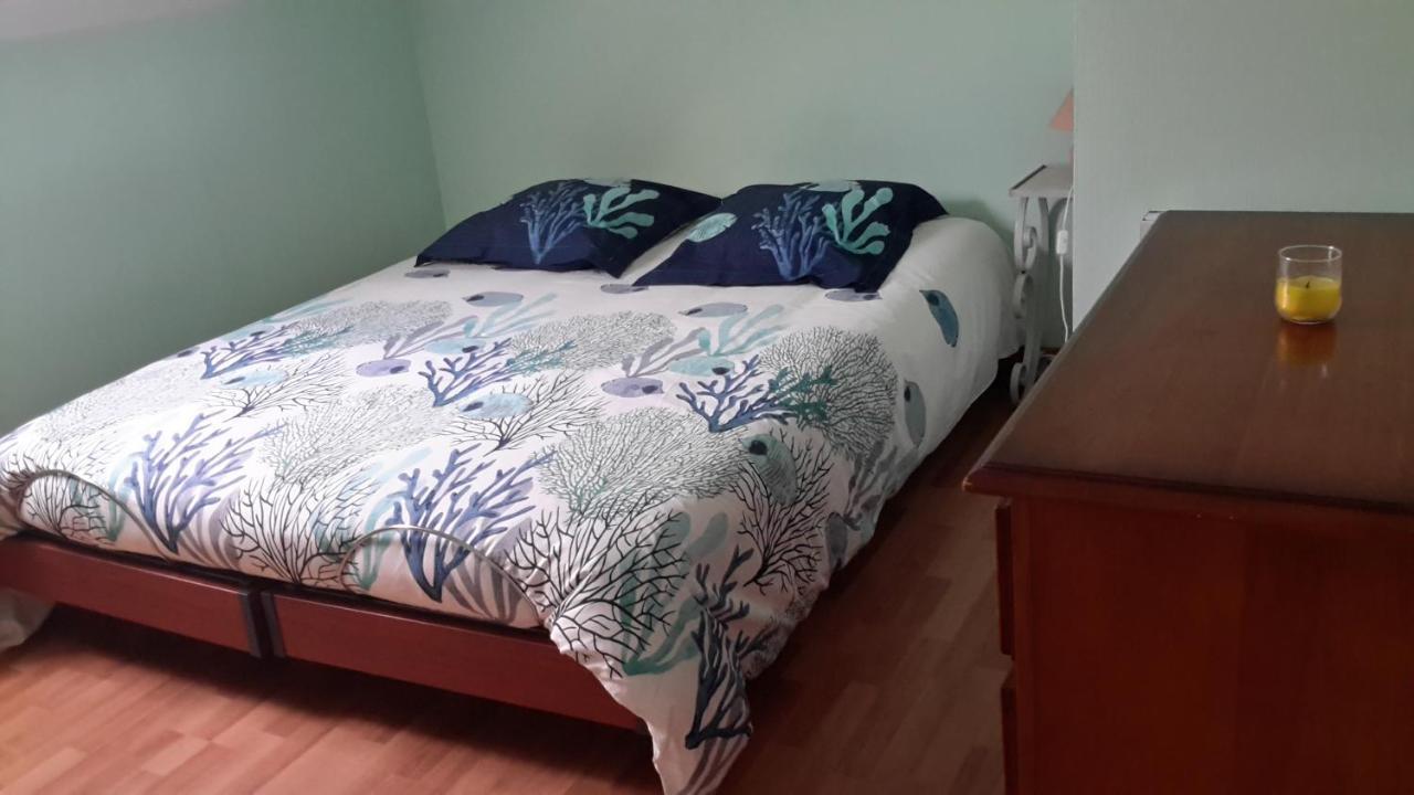 Agreable Logement Dans Petit Village Sud-Essonne Champcueil Eksteriør bilde